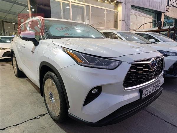 Toyota for sale in Iraq